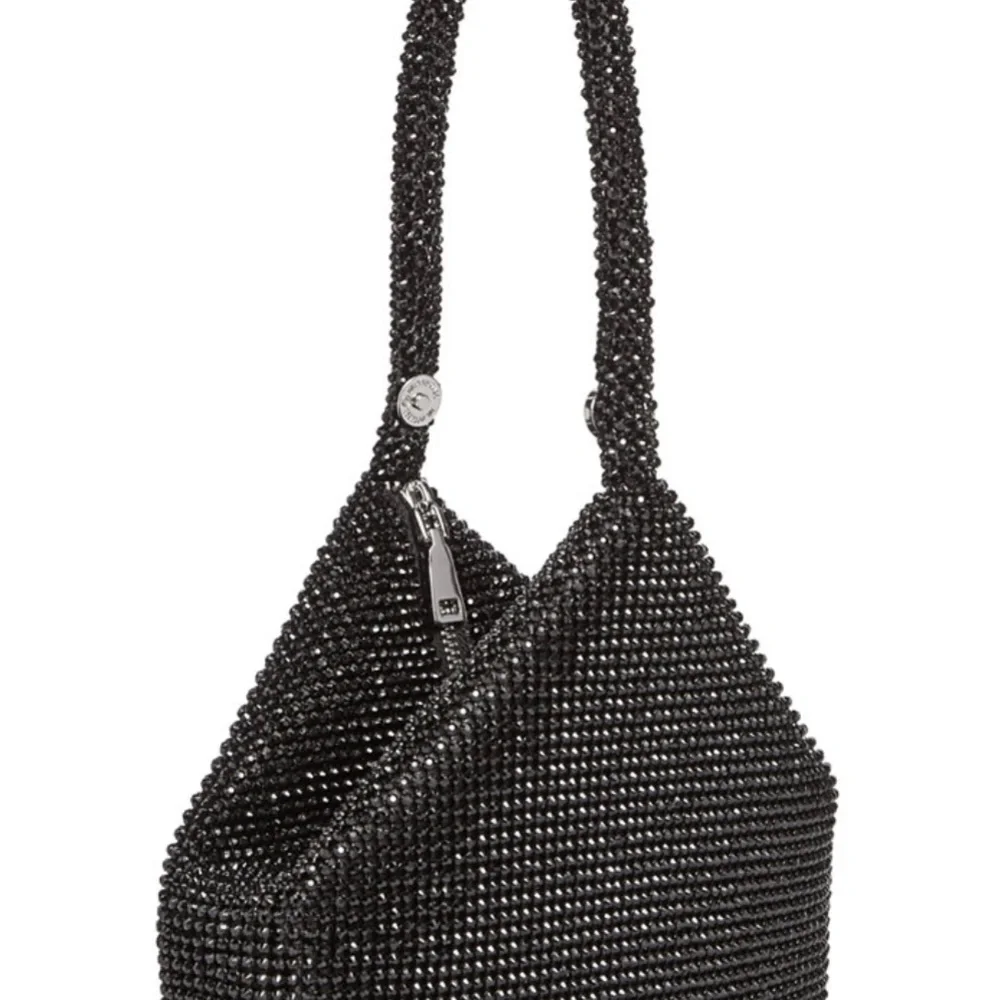Mesh Sparkle Pouch - Picture 4 of 6